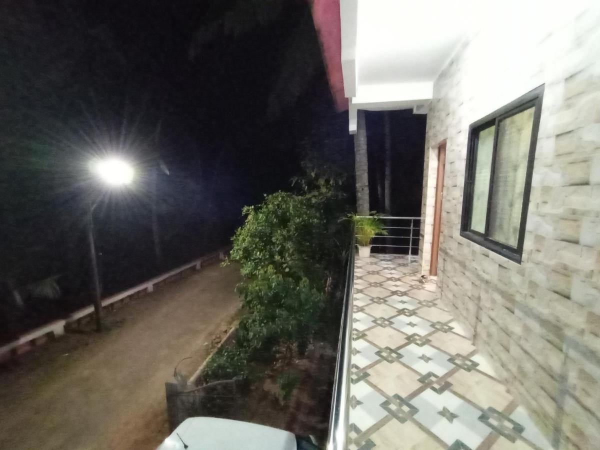 Jerone'S Home Stay Majorda Exteriör bild